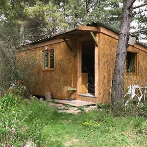 Sous Les Arbres Chalet