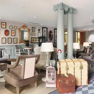 La Maison Favart 4* Parijs